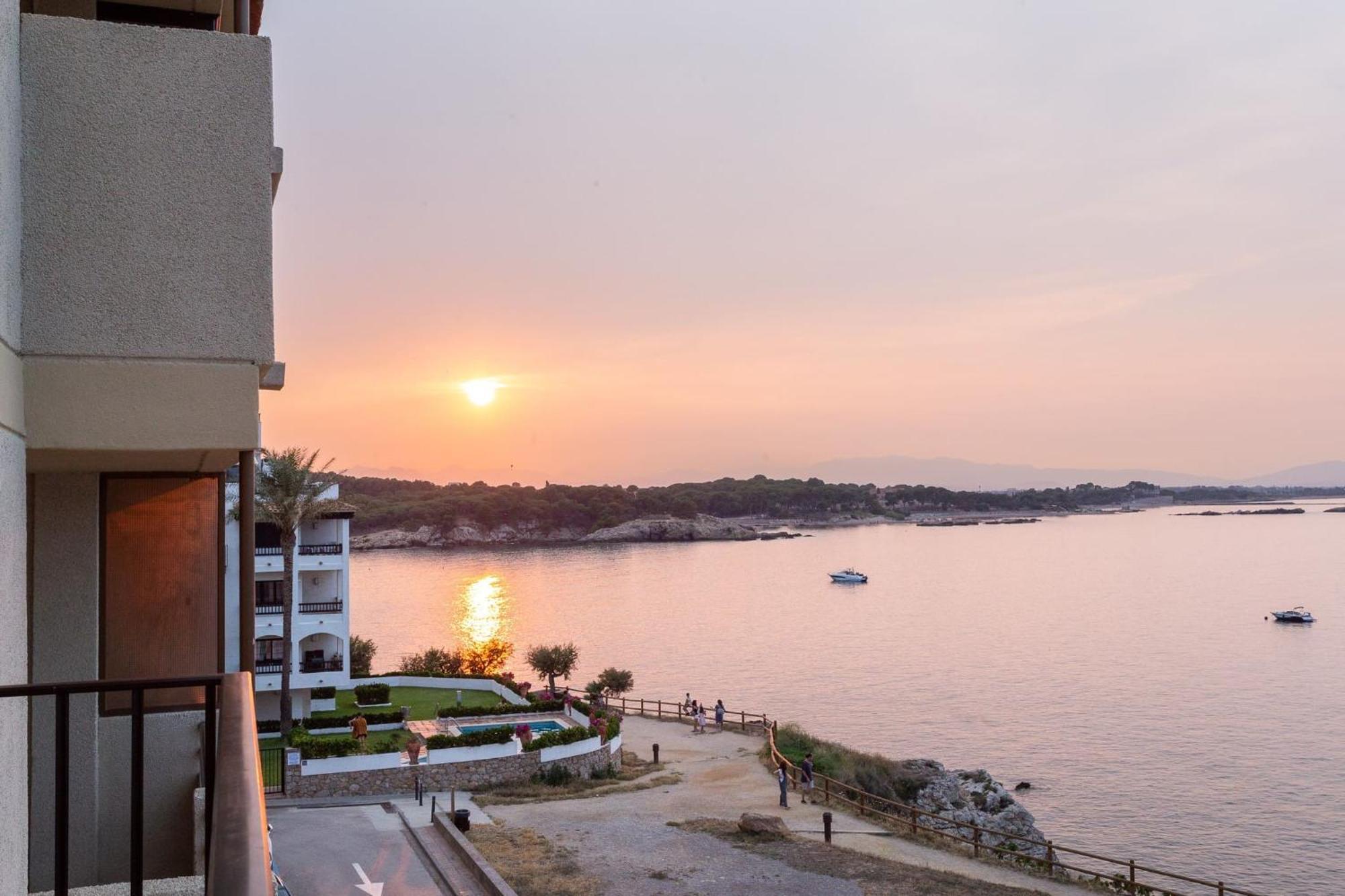 Apartamento El Capitan L' Escala Exterior foto