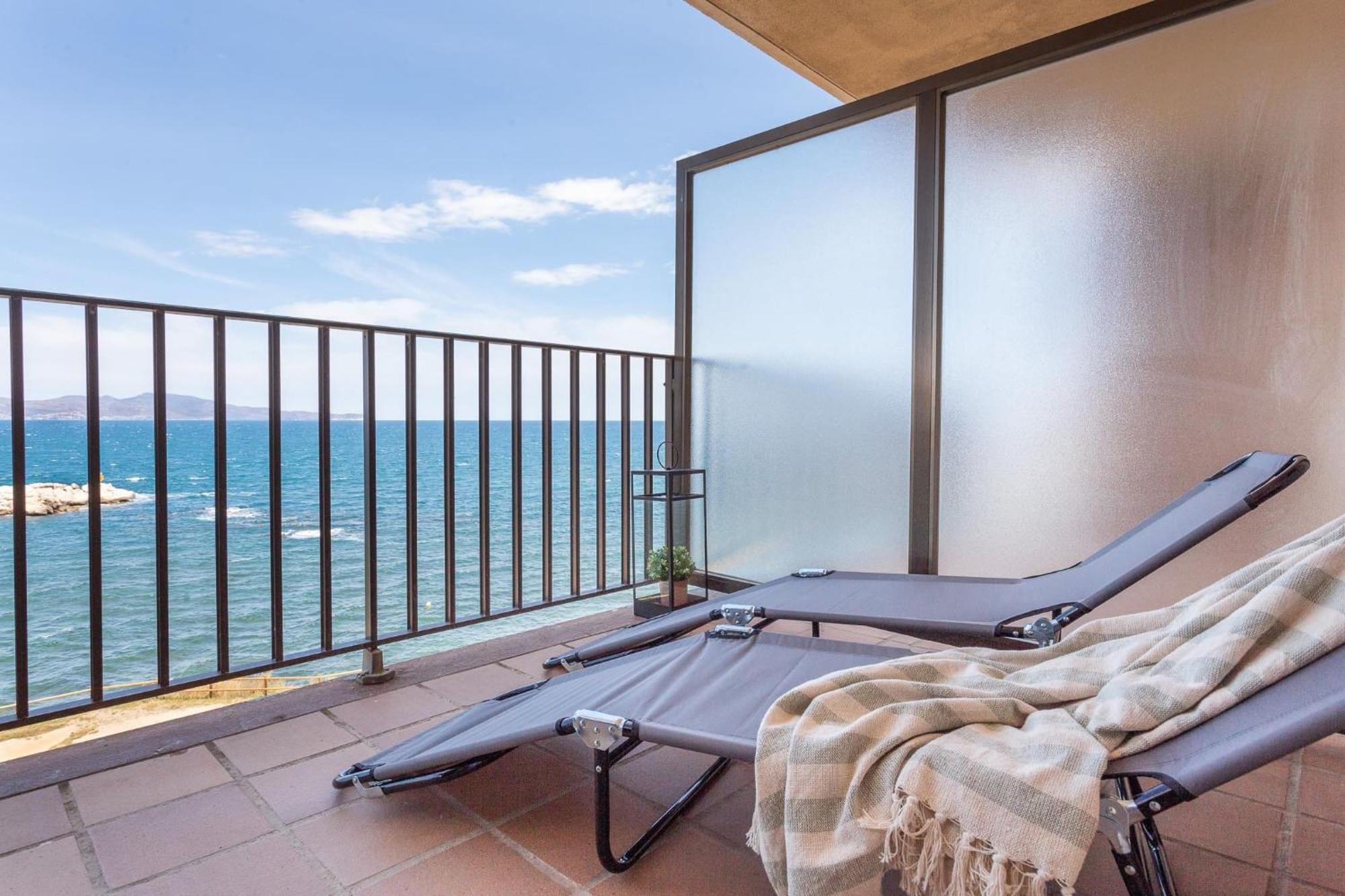 Apartamento El Capitan L' Escala Exterior foto